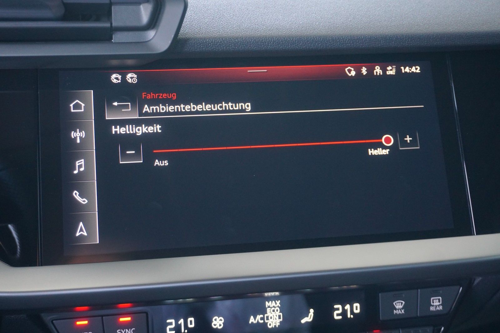 Audi A3 Sportback 45 TFSI e S line - Samsaru's Car Outlet