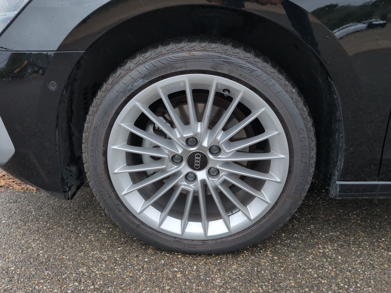 Audi A3 Sportback 30 TFSI S-Tronic Advanced, Sportsit