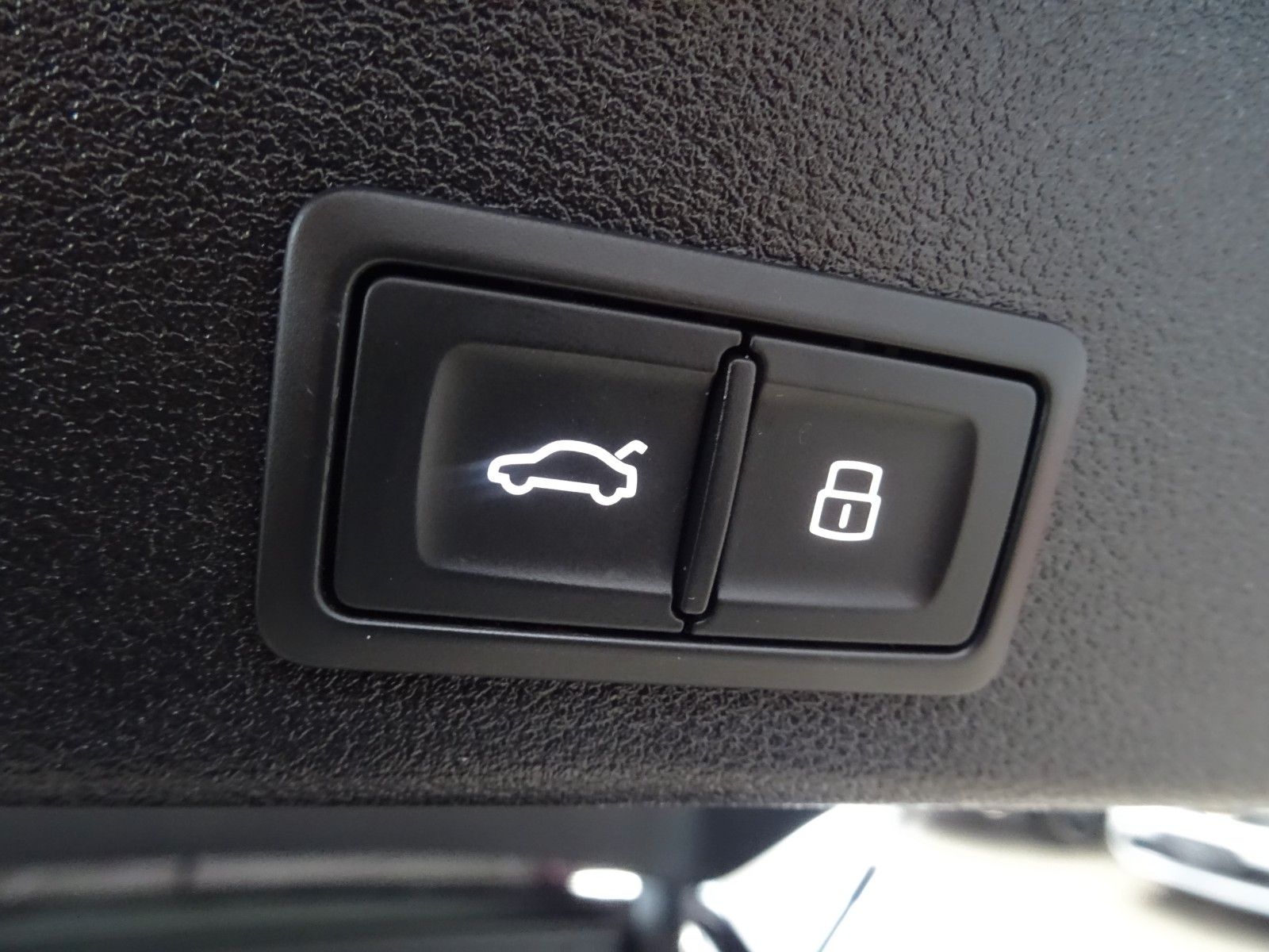 Audi A4 ALLROAD 2.0 TDI QUATTRO*DIGI*AHK*ACC*CAM*KEY*