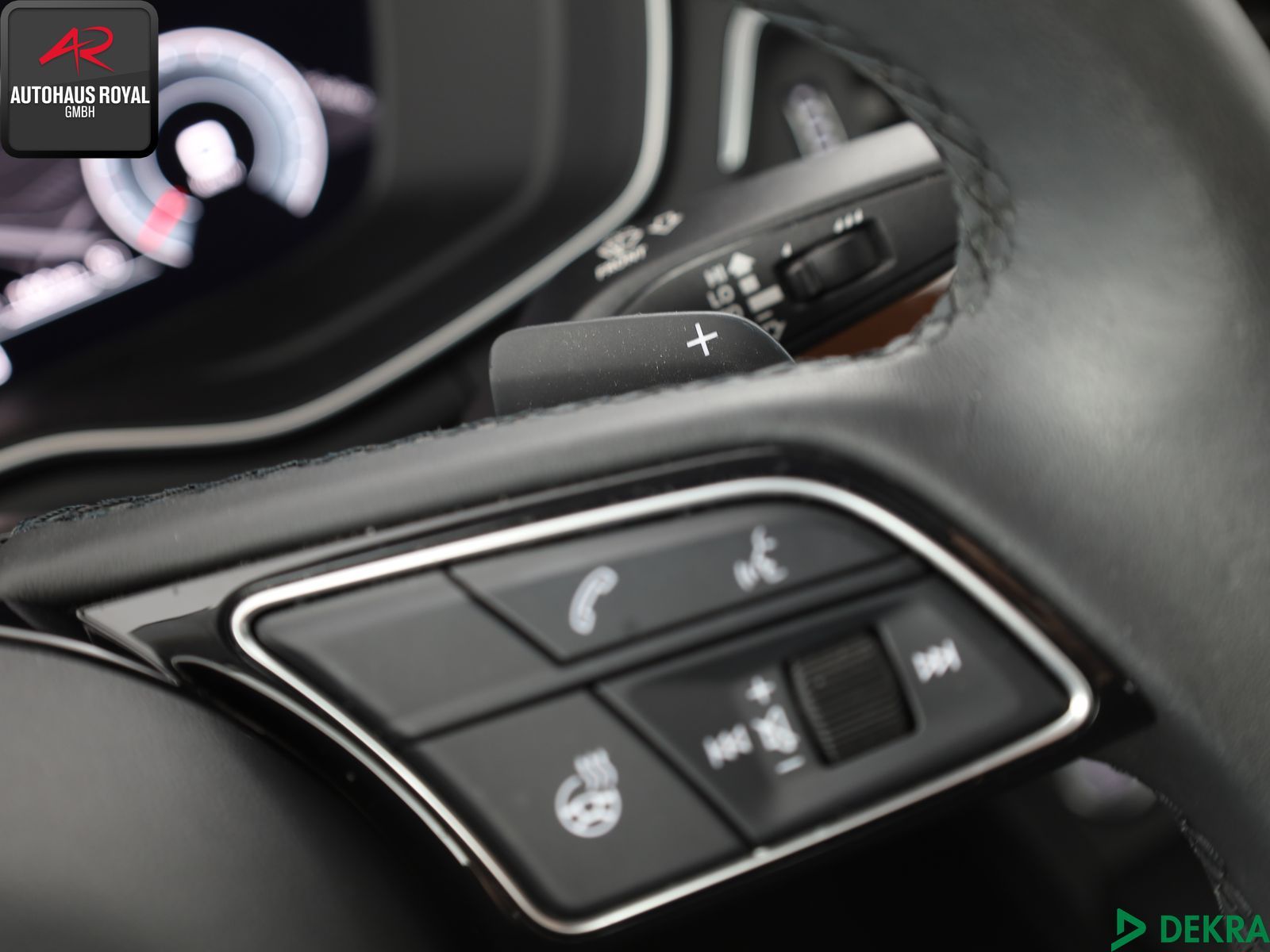 Audi A4 Limousine 45 TFSI qu S LINE - Samsaru's Car Outlet
