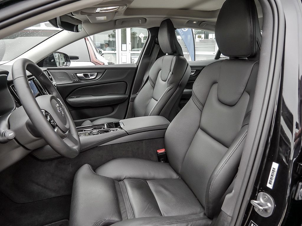 Volvo S60 T8 AWD Ultimate Dark AWD