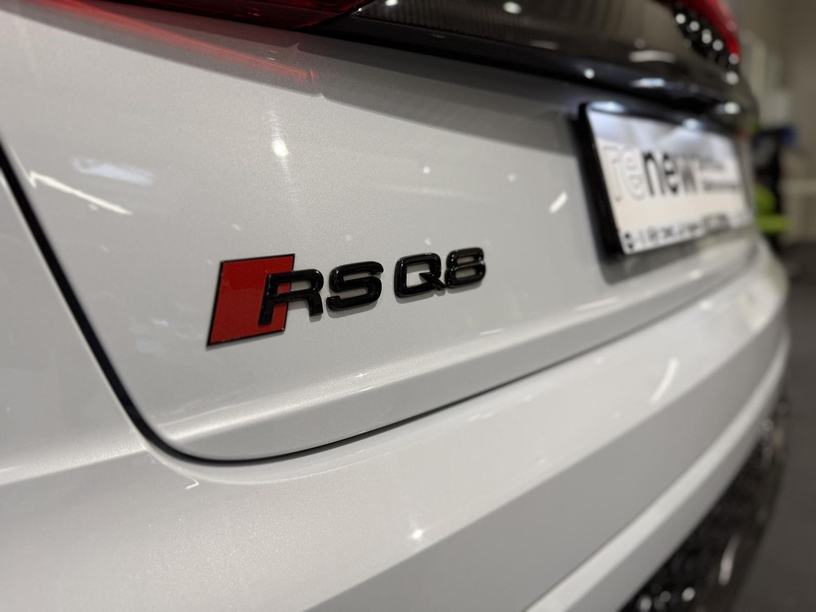Audi RSQ8 Carbon Pak.+Standheiz 305 km/h+Keramik+B&O