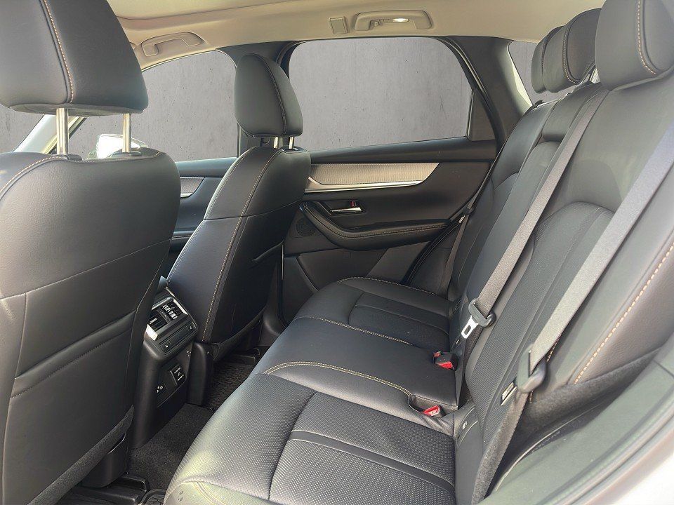 Mazda CX-60 HOMURA ++ALLE-PAKETE+PANO+AHK++