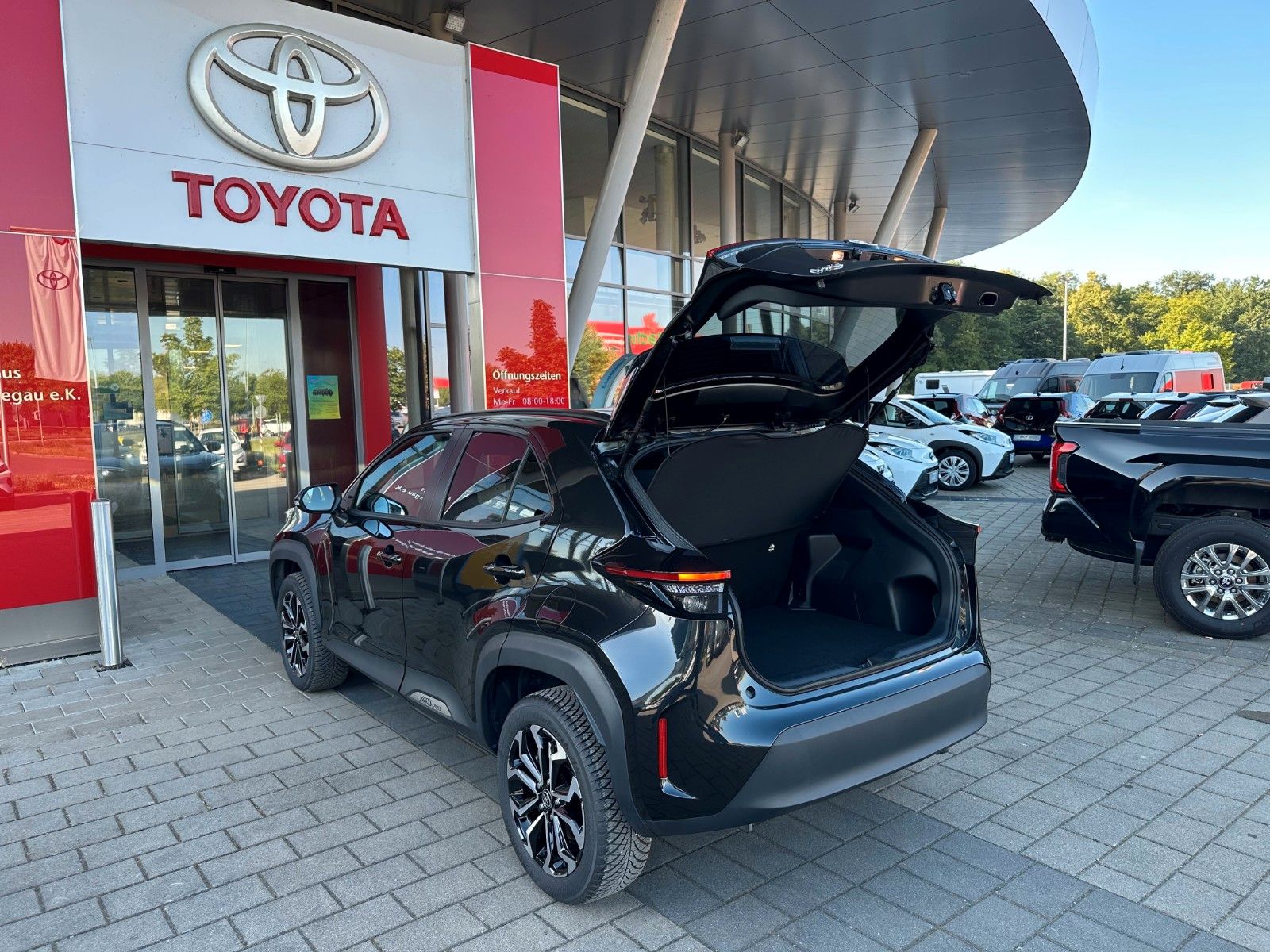 Toyota Yaris Cross Hybrid Teamplayer + WINTER-PAKET