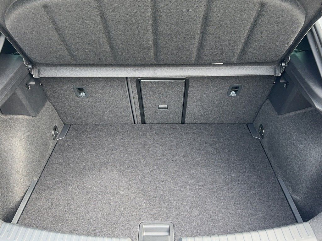 Cupra Leon 1.5 eTSI DSG - Samsaru's Car Outlet