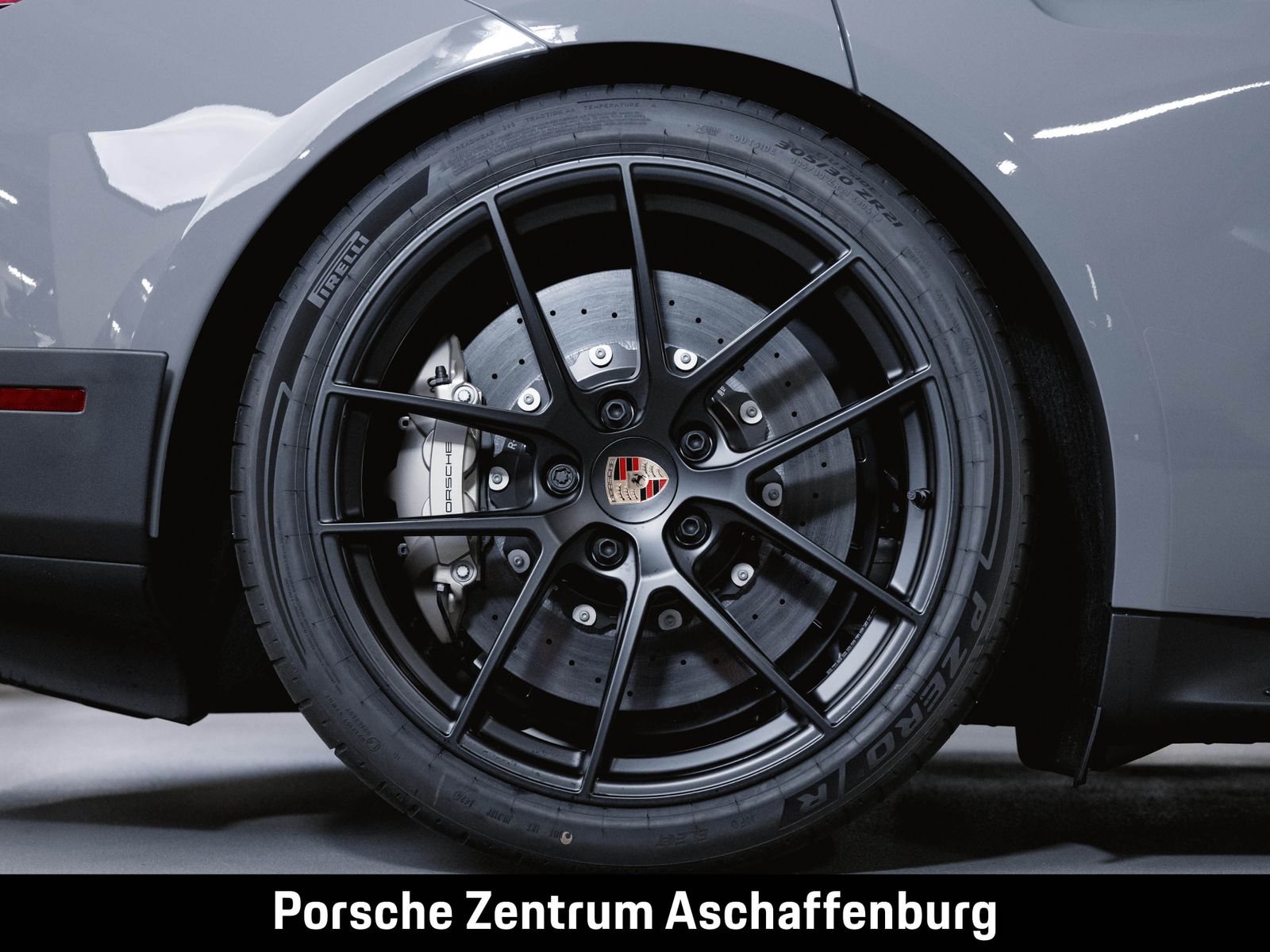 Porsche Taycan Turbo GT PTS 18 Wege Burmester