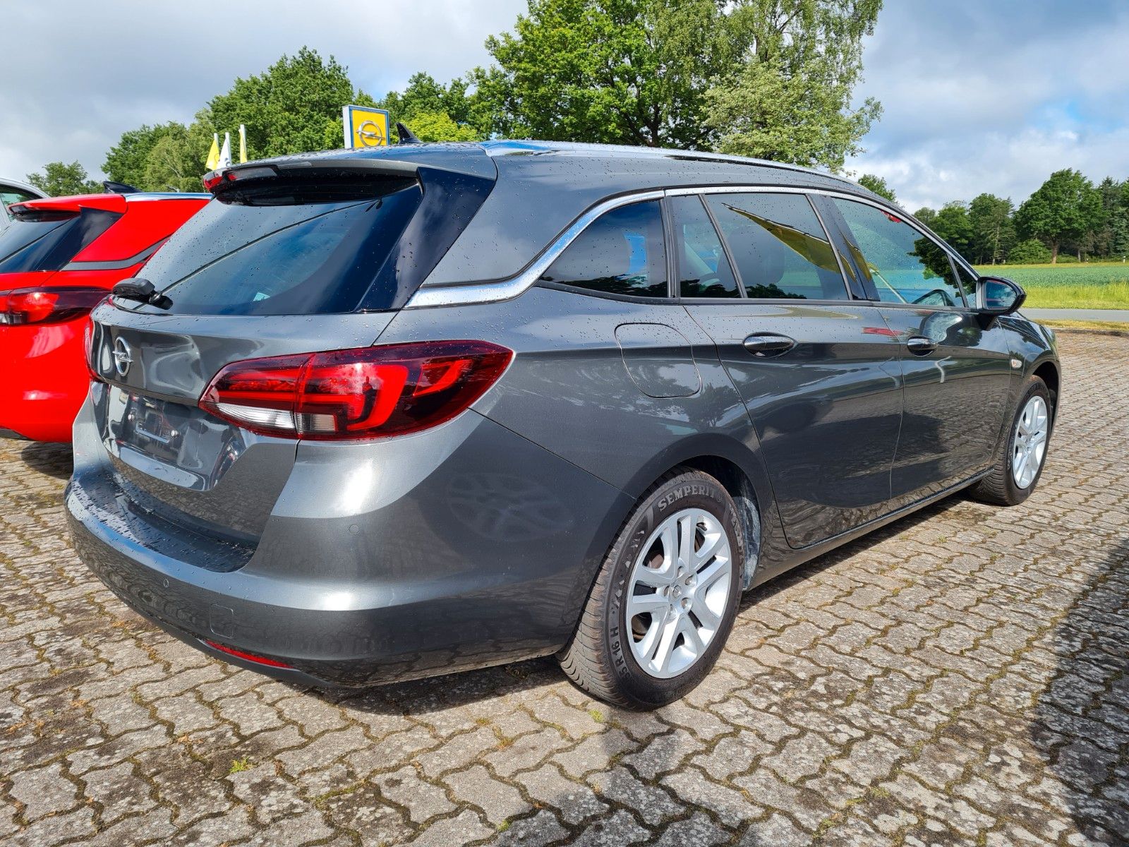 Opel Astra K Sports Tourer Elegance - Samsaru's Car Outlet