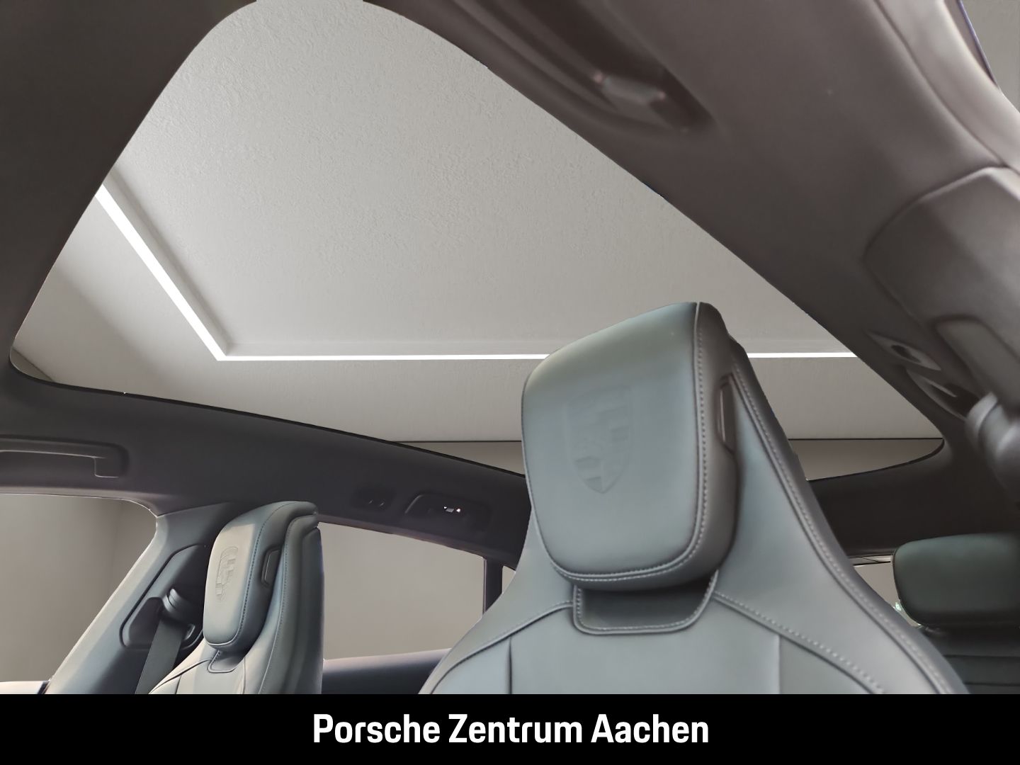 Porsche Taycan 4 Cross Turismo LED-Matrix Head-Up BOSE