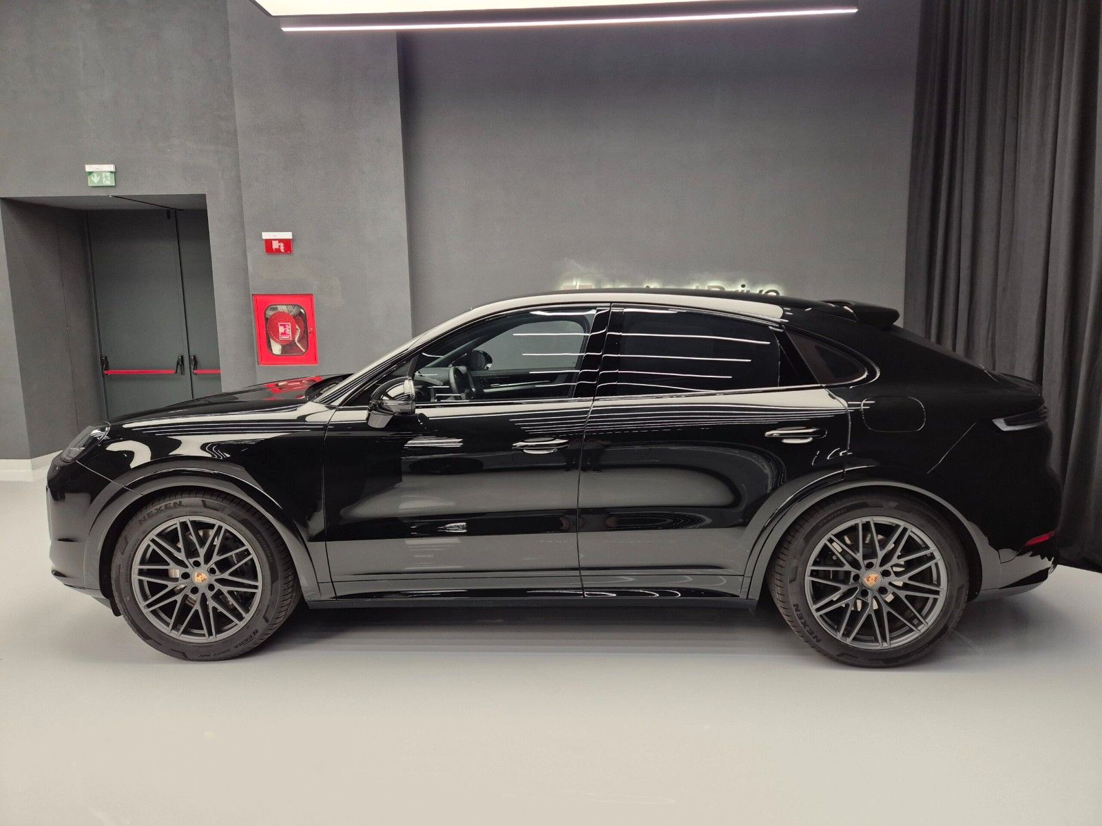 Porsche Cayenne Coupe E-Hybrid