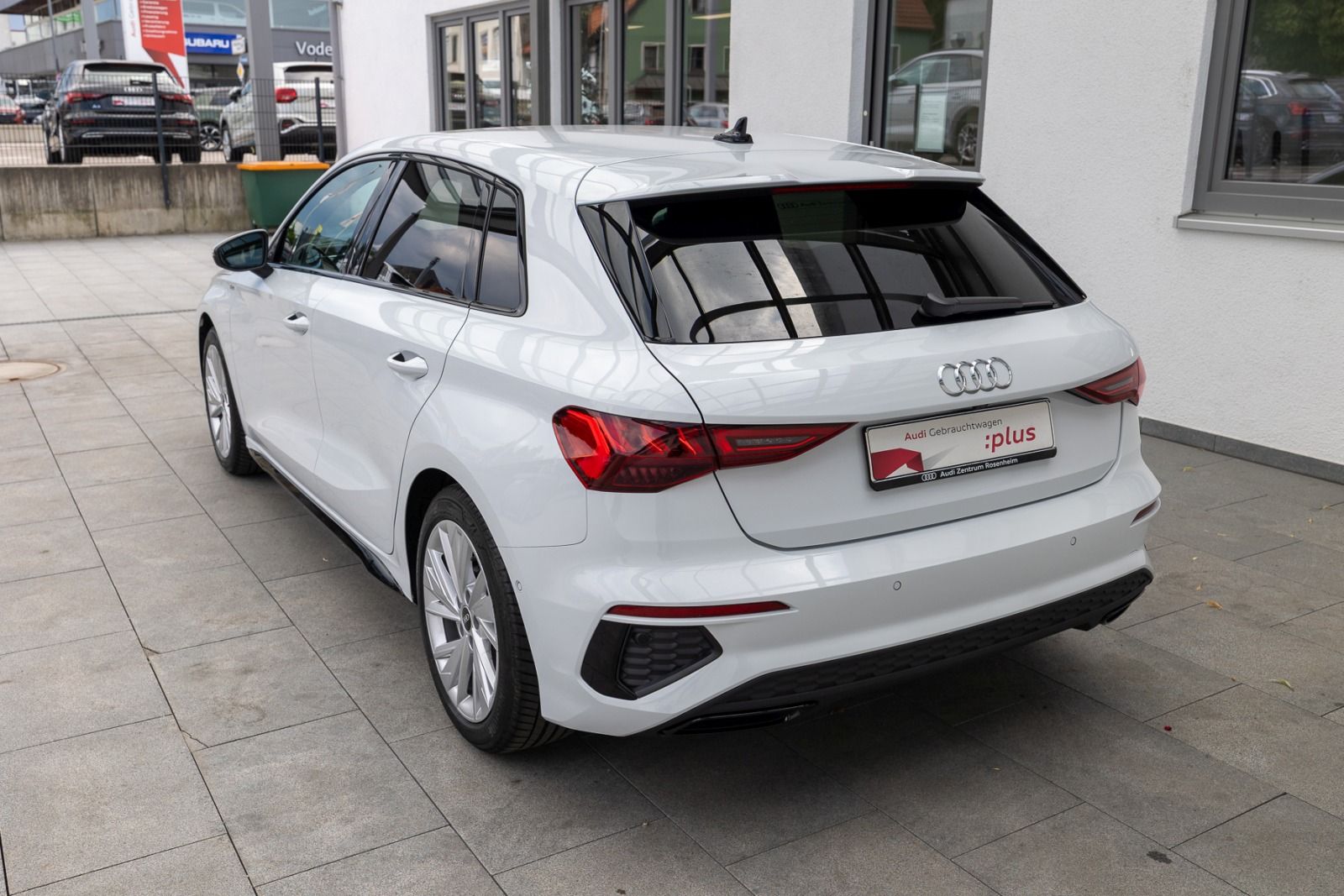 Audi A3 Sportback S line 35 TFSI S tr. - Samsaru's Car Outlet