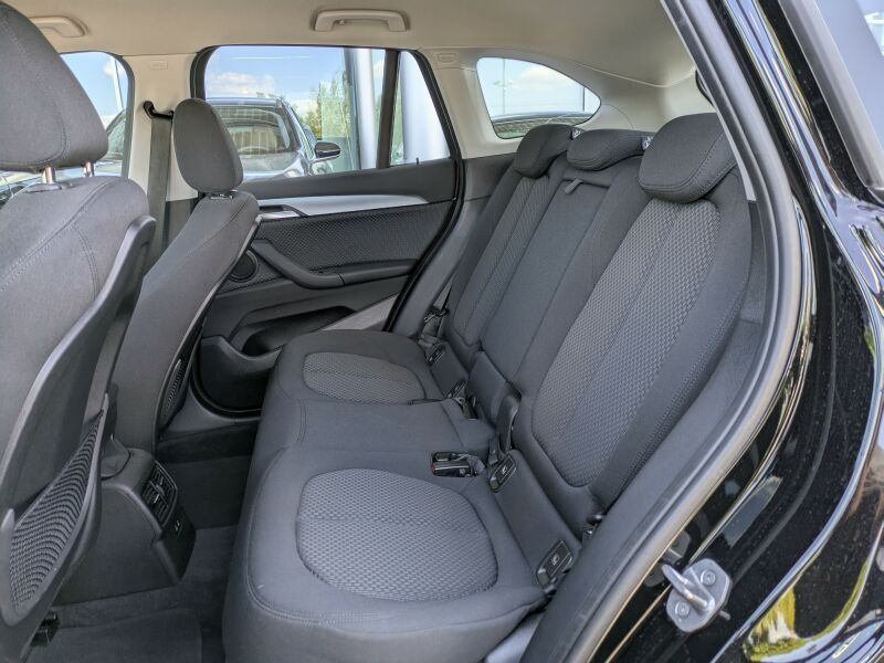 BMW X1 xDrive25e Advantage - Samsaru's Car Outlet