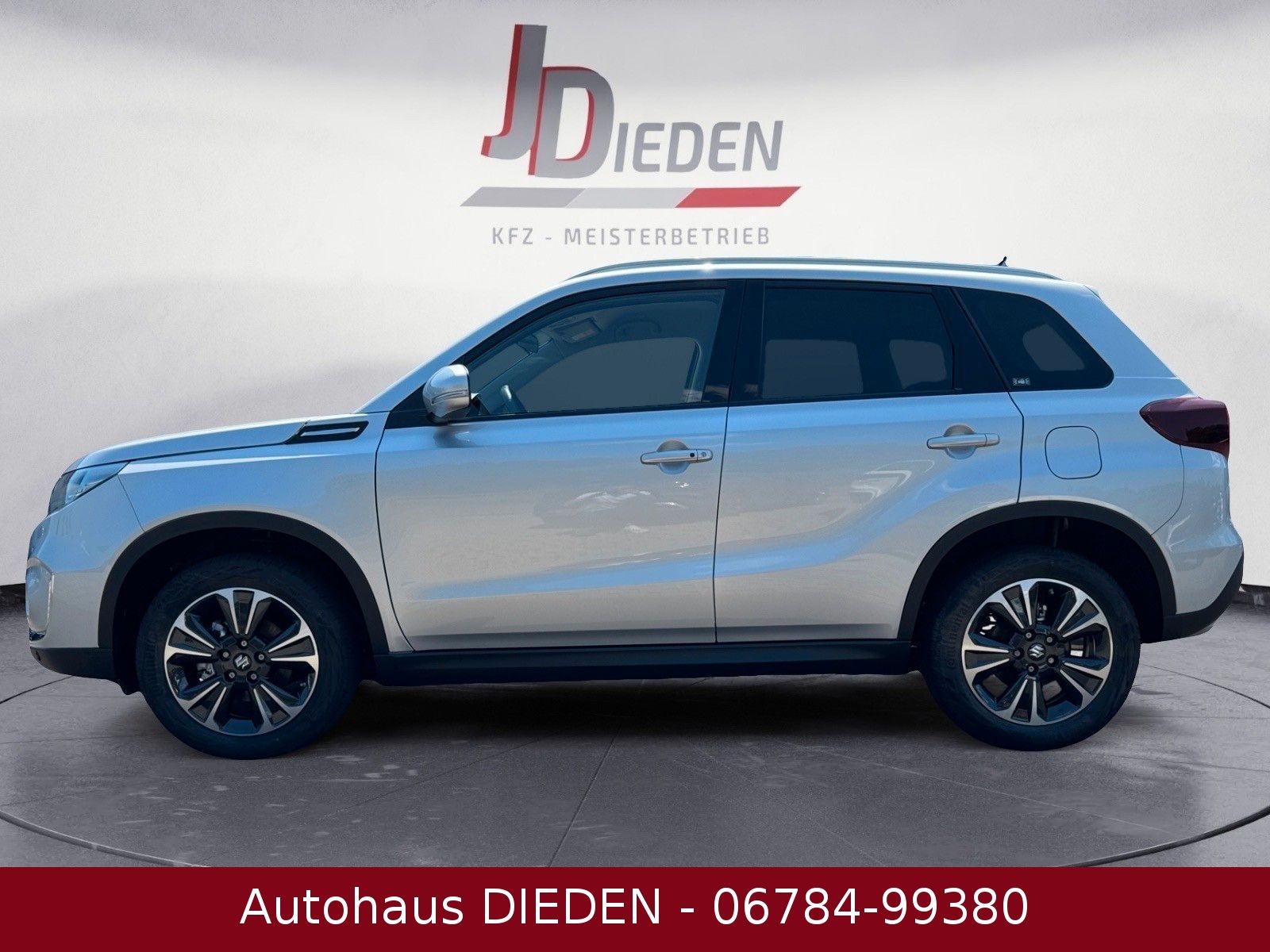Suzuki Vitara 1.4 Mild-Hybrid Club 2WD - Samsaru's Car Outlet