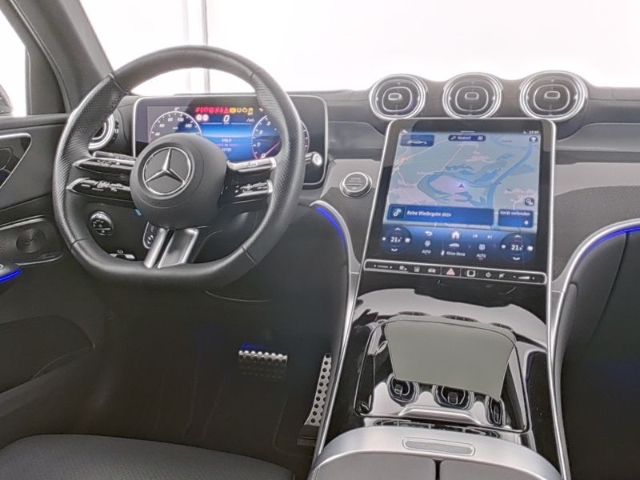 Mercedes-Benz GLC 300 4Matic AMG Line Premium+ Night NP93699,-