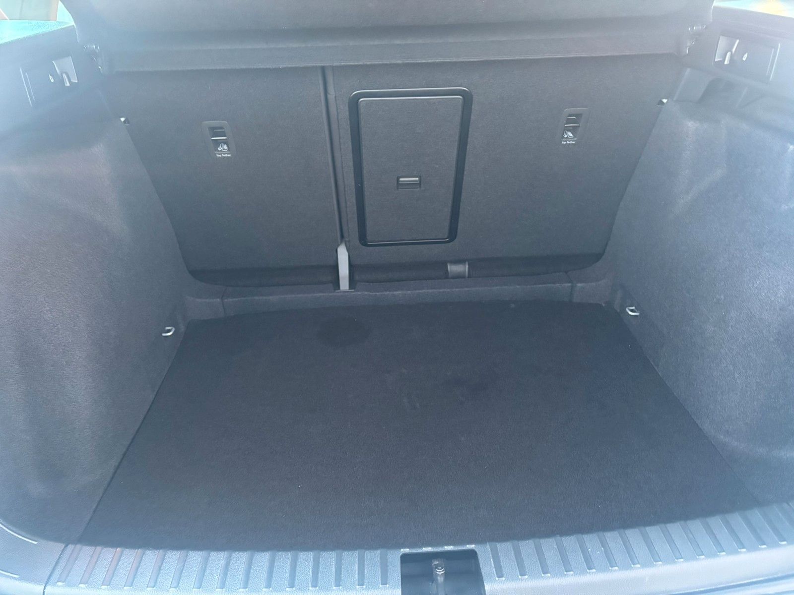 Seat Ateca Style*DSG*KAM*AHK*NAV*BEATS*CARPLAY*LED