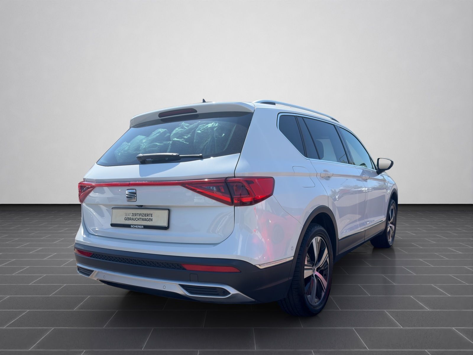 Seat Tarraco Xperience 1.4 eHybrid AHK PANO NAVI SHZ