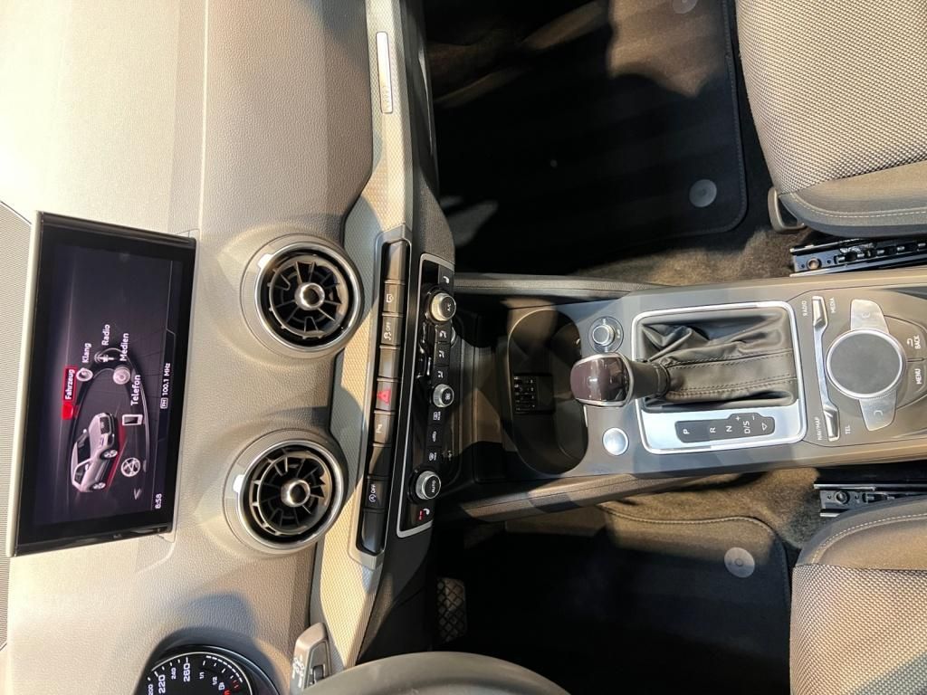 Audi Q2 35 1.5 TFSI advanced Fahrassist+Cam+LED+AUT