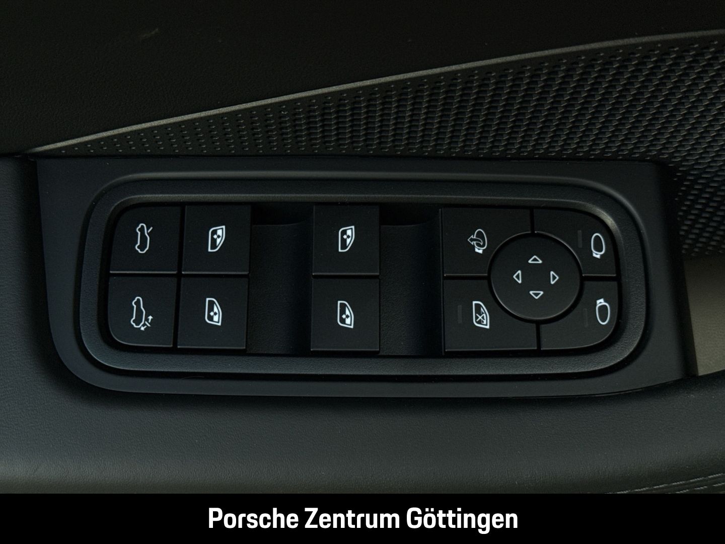 Porsche Macan 4S HA-Lenkung InnoDrive Panorama BOSE LED