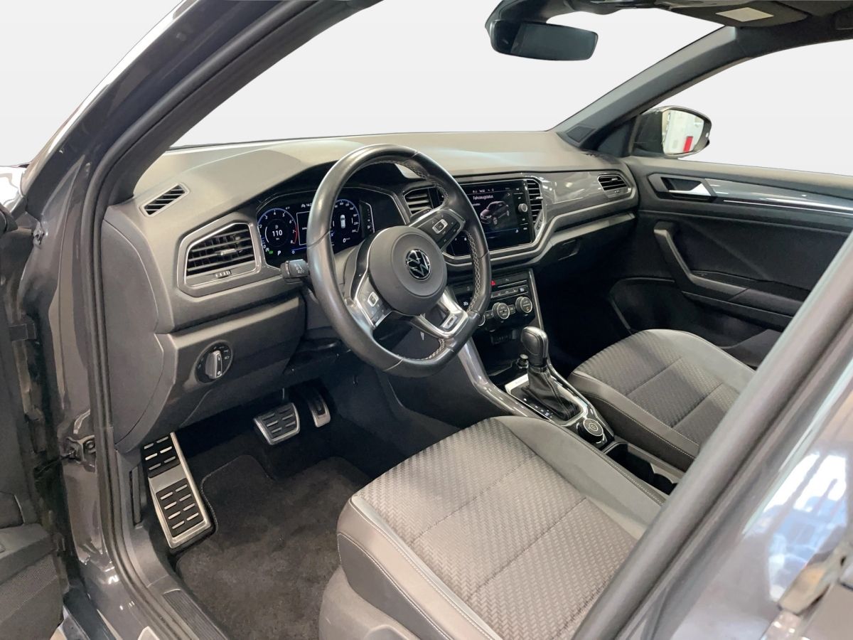 Volkswagen T-Roc 2.0 TSI DSG 4M Sport - Samsaru's Car Outlet