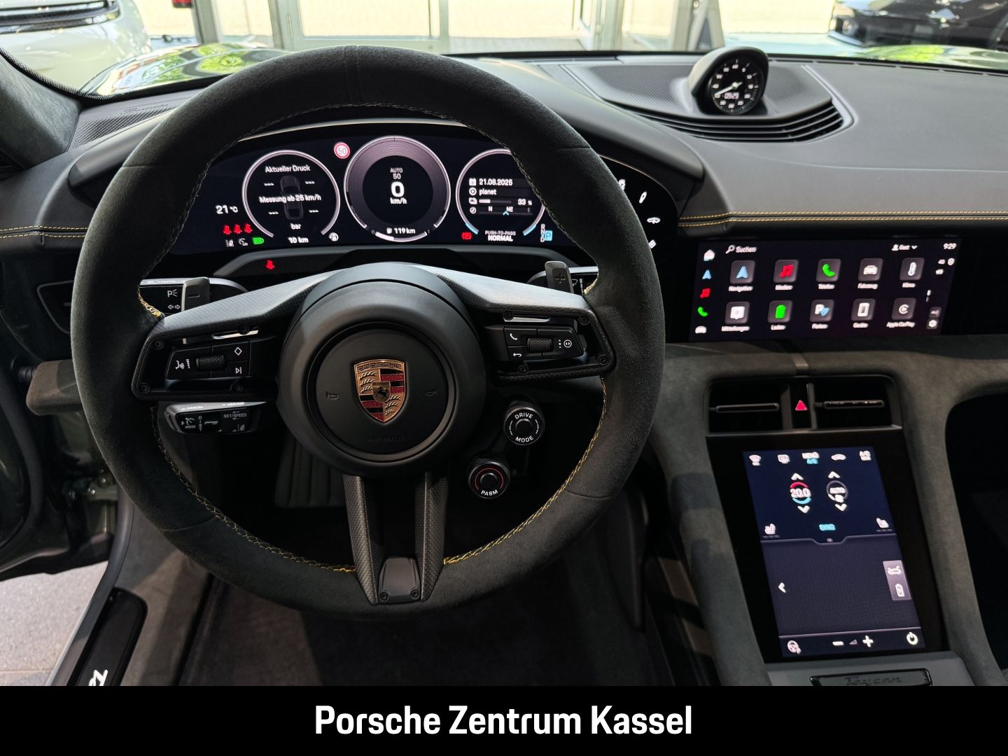 Porsche Taycan GTS