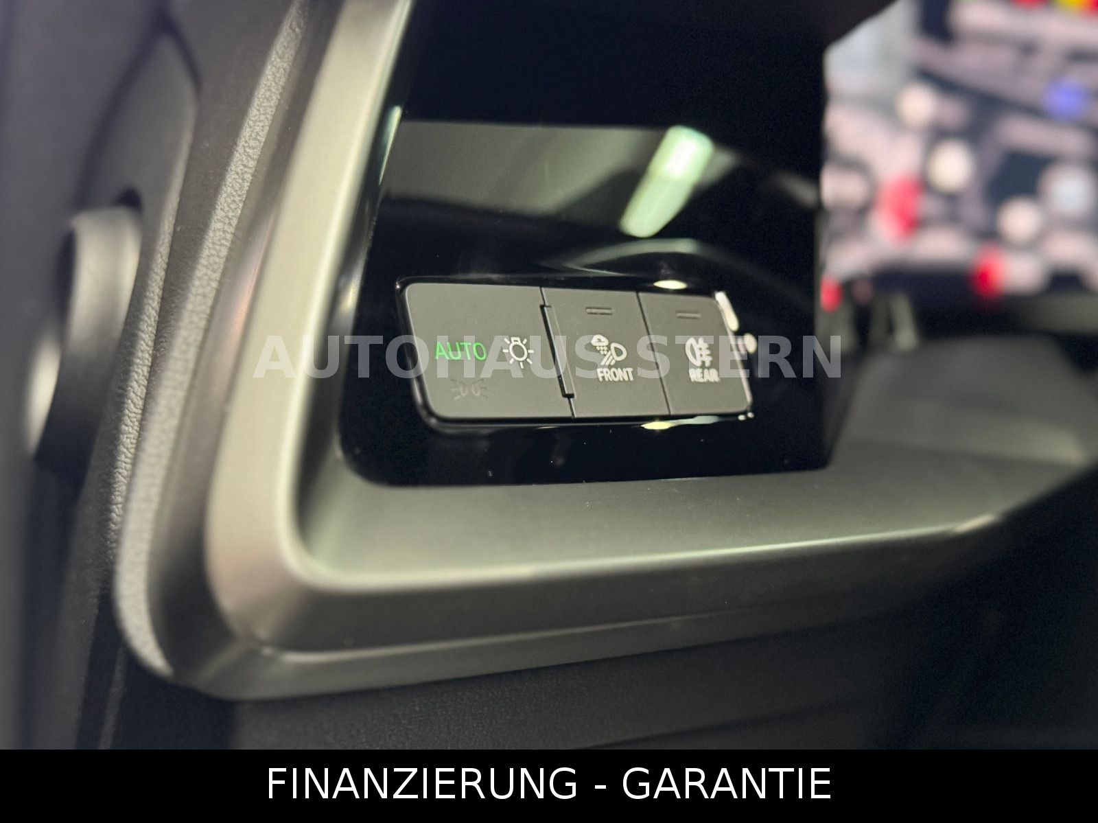 Audi A3 Limousine 35 TFSI S Line - Samsaru's Car Outlet
