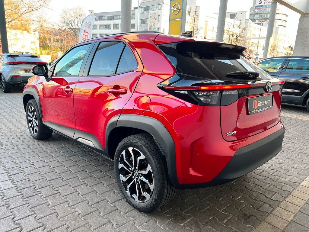 Toyota Yaris Cross 1.5 E FWD Teamplayer KlimaA,LED,Navi