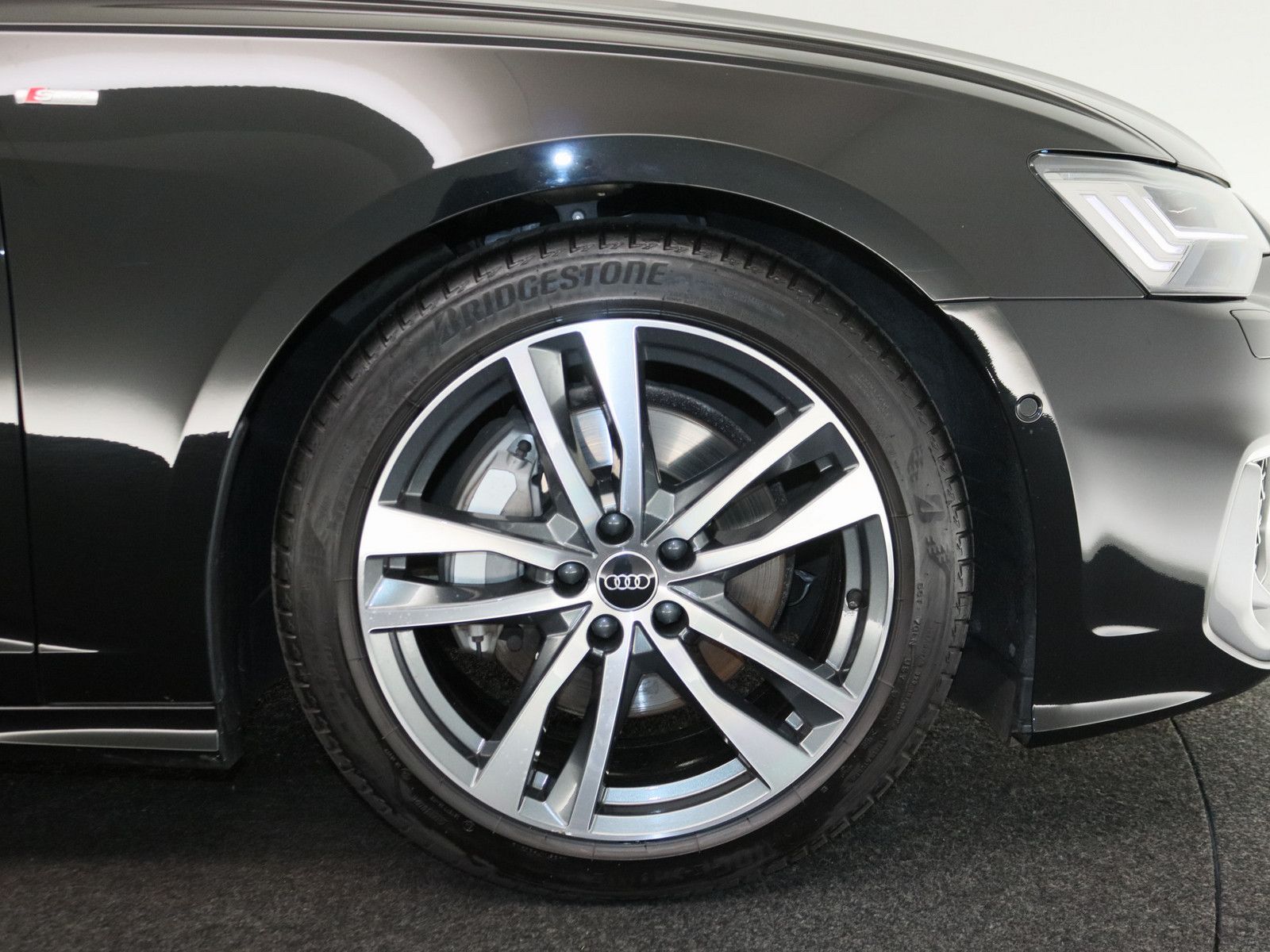 Audi A6 Avant 45 TDI quattro S line AHK MATRIX-LED