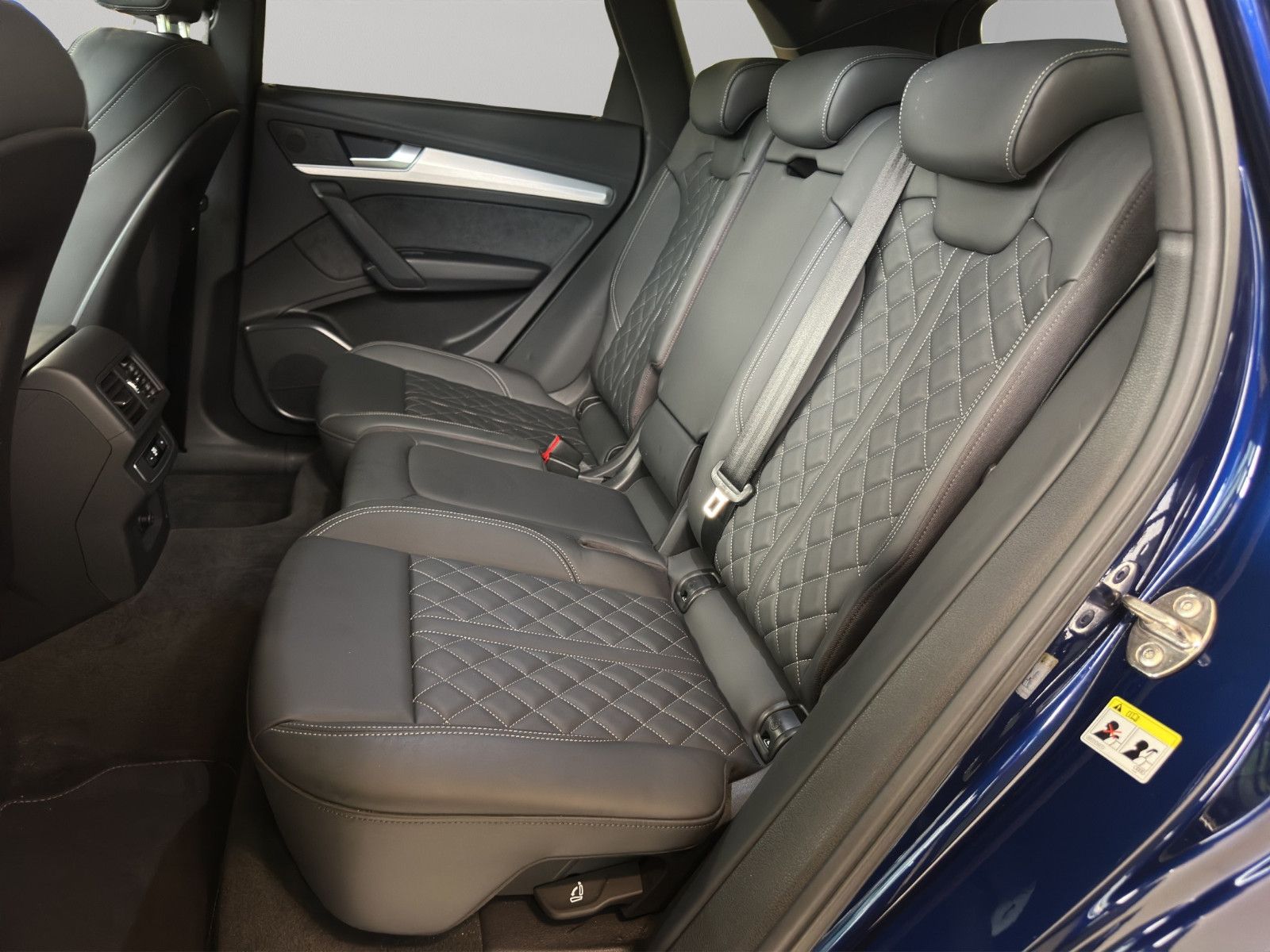 Audi Q5 50 TDI quattro S line - Samsaru's Car Outlet