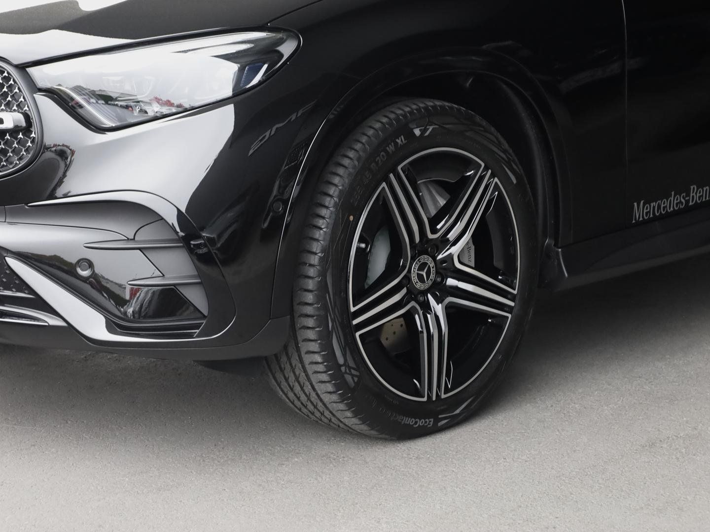 Mercedes-Benz GLC 450 d 4M Digital-Light Distronic Pano AHK