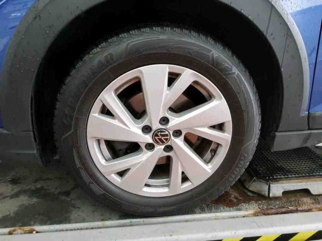 Volkswagen Taigo 1.0 TSI Life - Samsaru's Car Outlet
