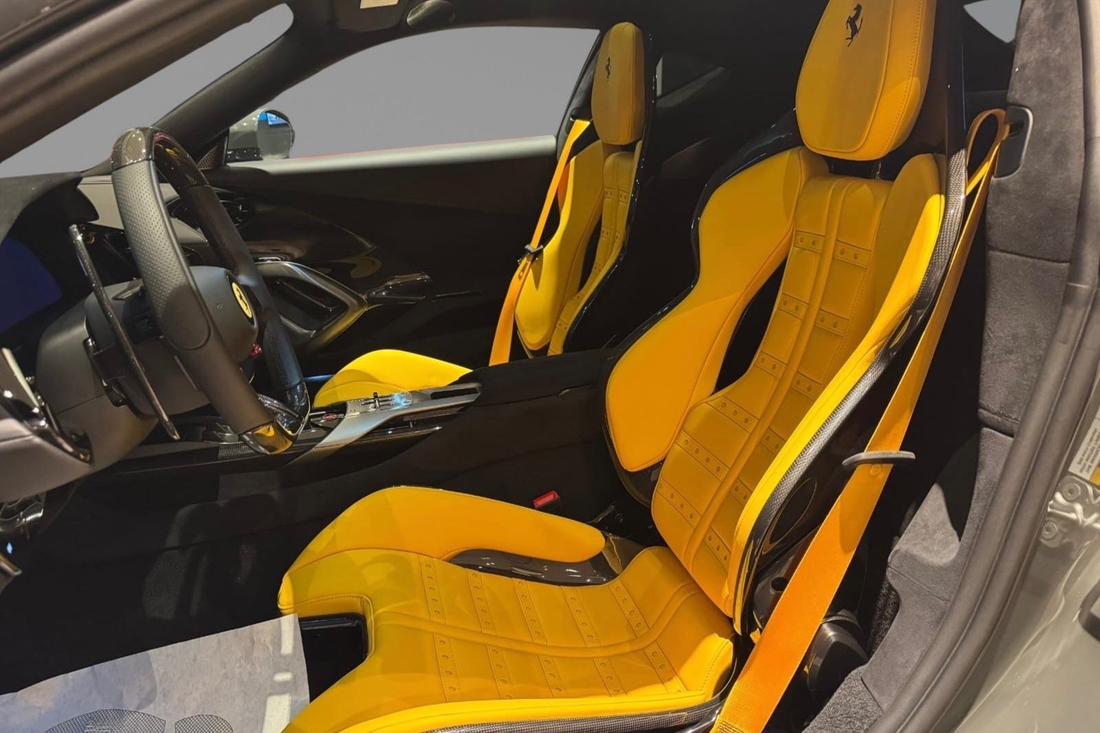 Ferrari 12Cilindri MY26 / FULL CARBON Daytona XL