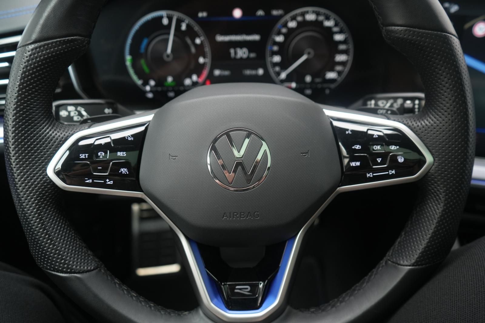 Volkswagen Touareg R 4 Motion 3.0 eHybrid Leder/ACC/Night/H