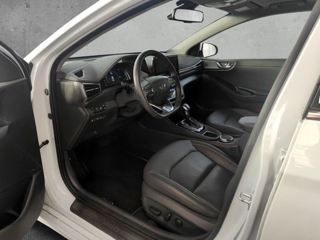 Hyundai IONIQ FL PlugInHybrid 1.6 PRIMEPaket - Samsaru's Car Outlet