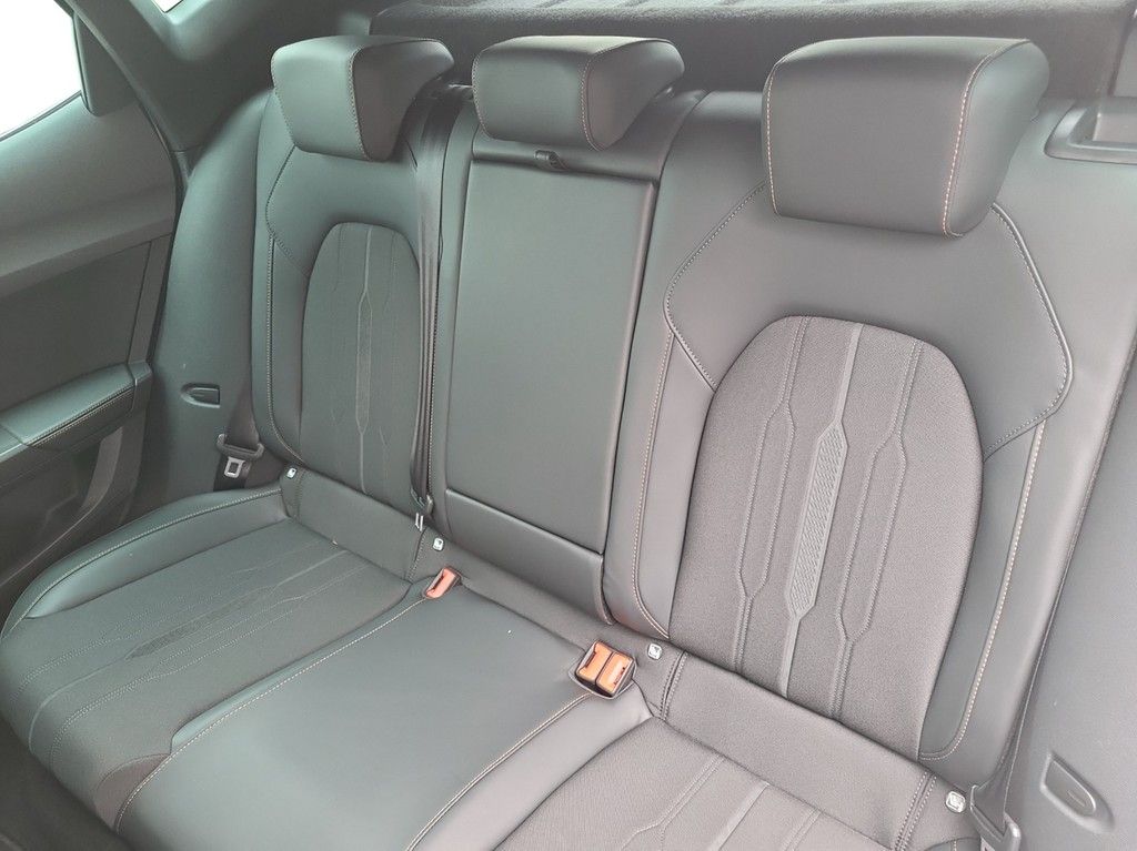 Cupra Formentor e-Hybrid 1.4 TSI DSG VZ DCC AHK*VIRTUA