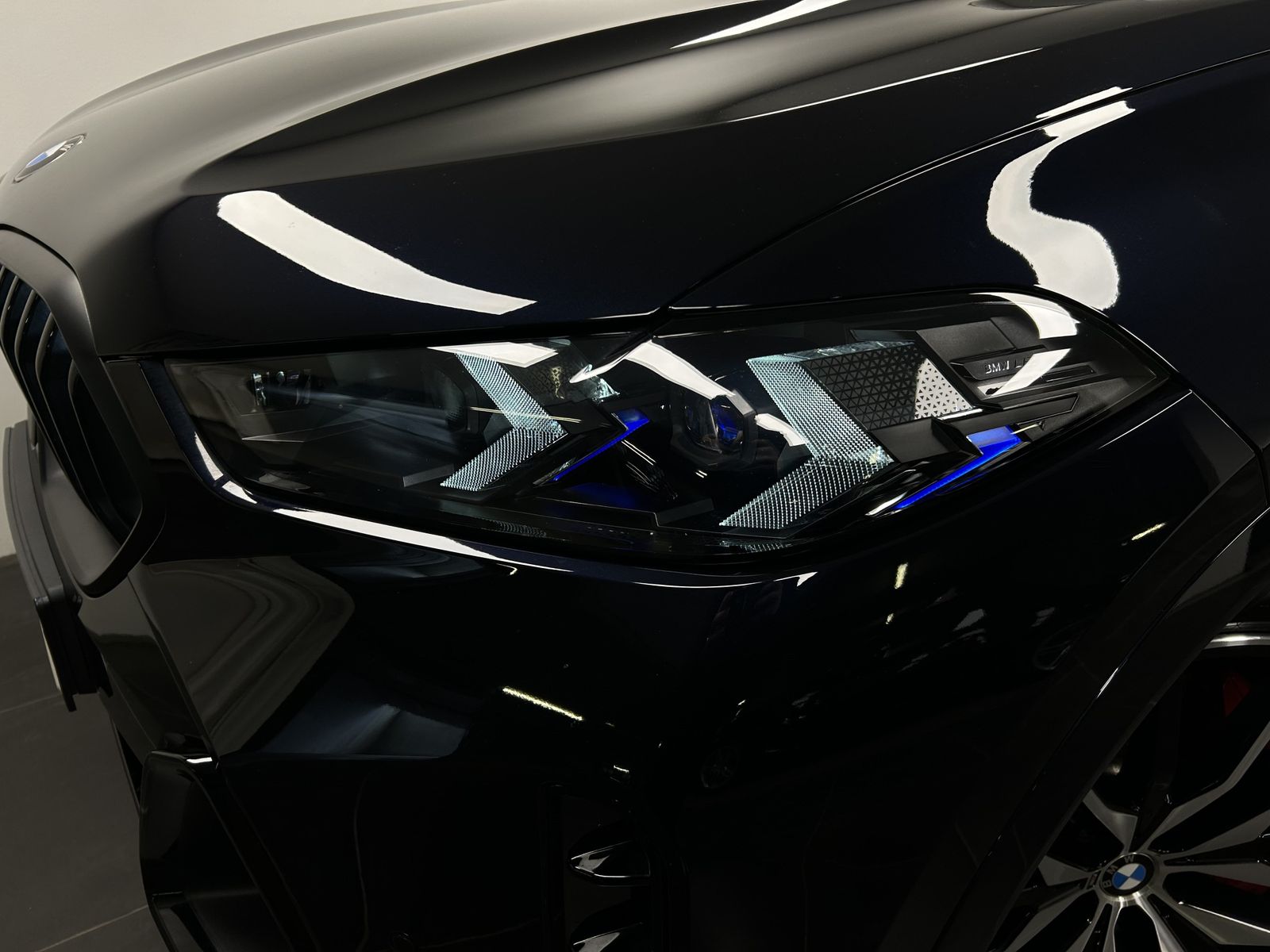 BMW X6 xDrive40d M Sportpaket Pro Pano. AHK Massagef