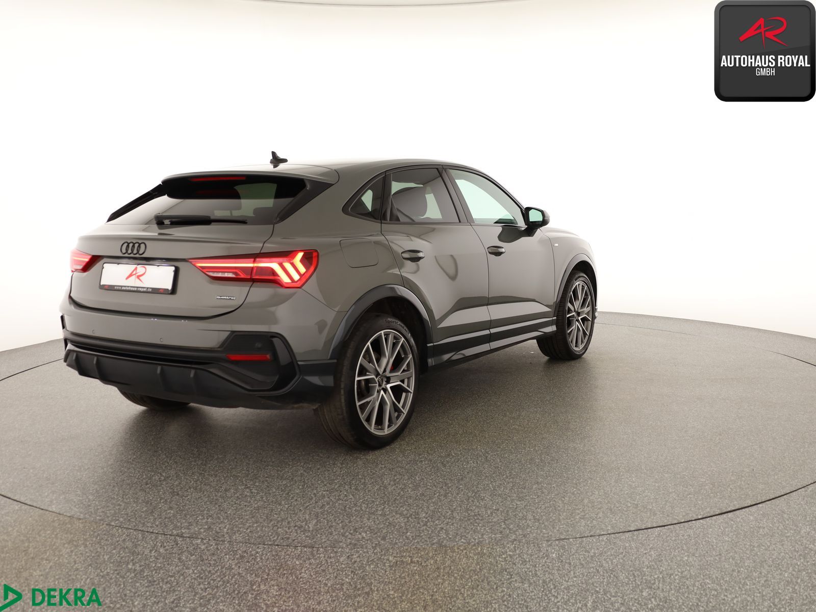 Audi Q3 Sportback 45 TFSI qu 3x S LINE KEYLESSGO,ACC