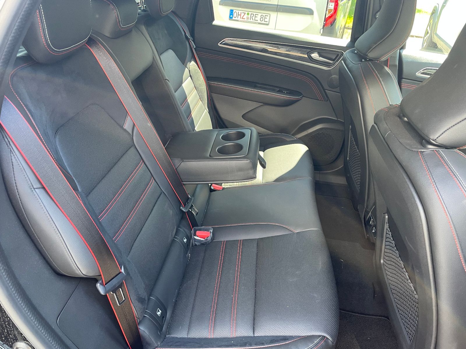 Renault Arkana R.S. Line TCe160 EDC - Samsaru's Car Outlet