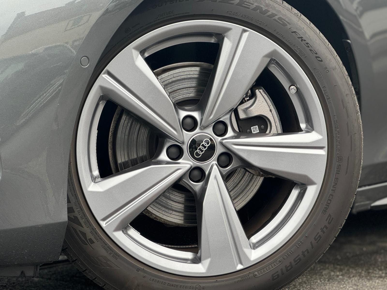 Audi A6 AVANT 2.0TDI 2x S LINE PANO 2xDISPLAY LEDER