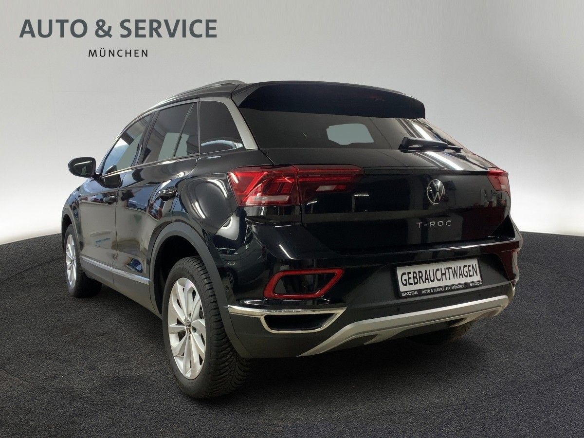 Volkswagen T-Roc 1.0 TSI Style - Samsaru's Car Outlet