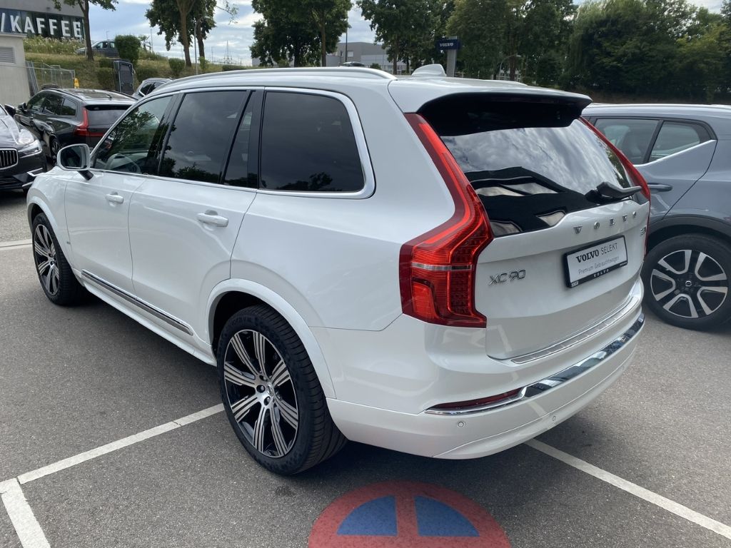 Volvo XC90 Ultimate Bright AWD B5 Diesel - Samsaru's Car Outlet