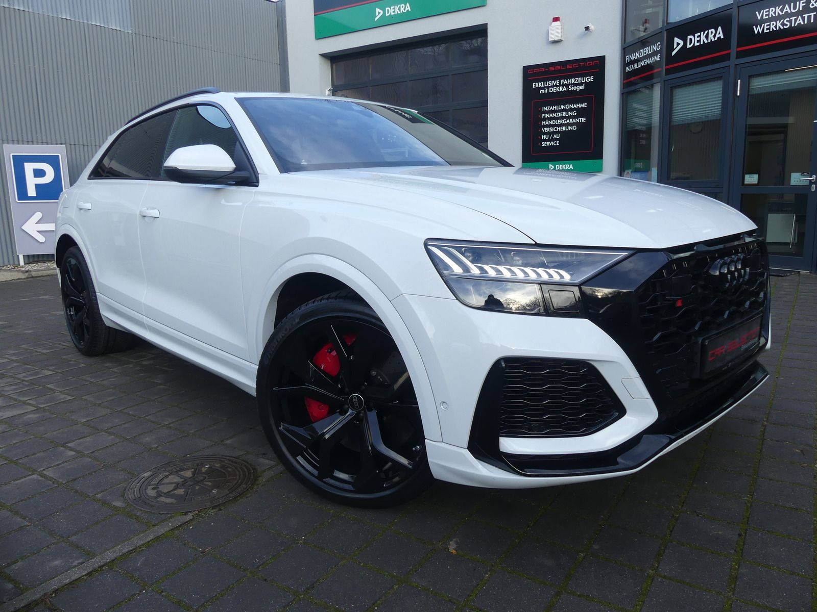 Audi RSQ8 4.0 TFSI Quattro 23''/NACHTS/HUD/MATRIX/B&O