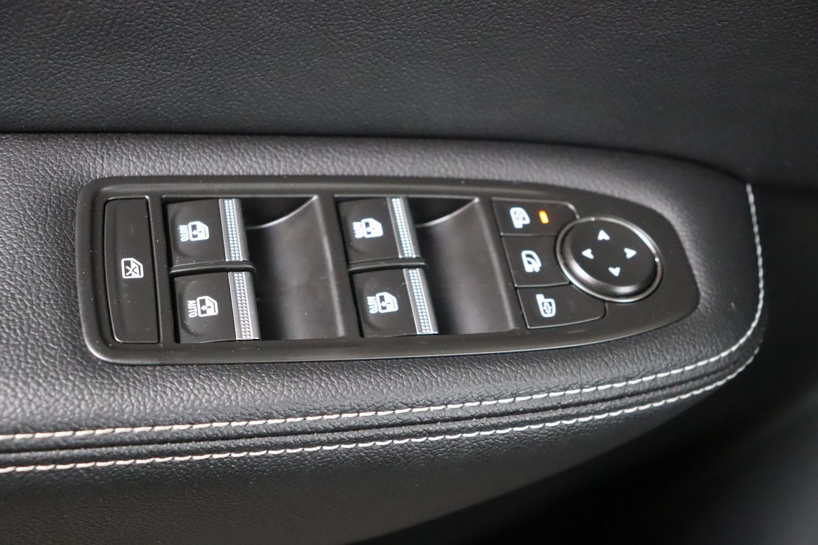 Renault Arkana - Samsaru's Car Outlet