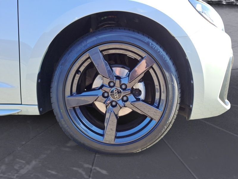 Audi A1 25 TFSI Sportback S line - Samsaru's Car Outlet