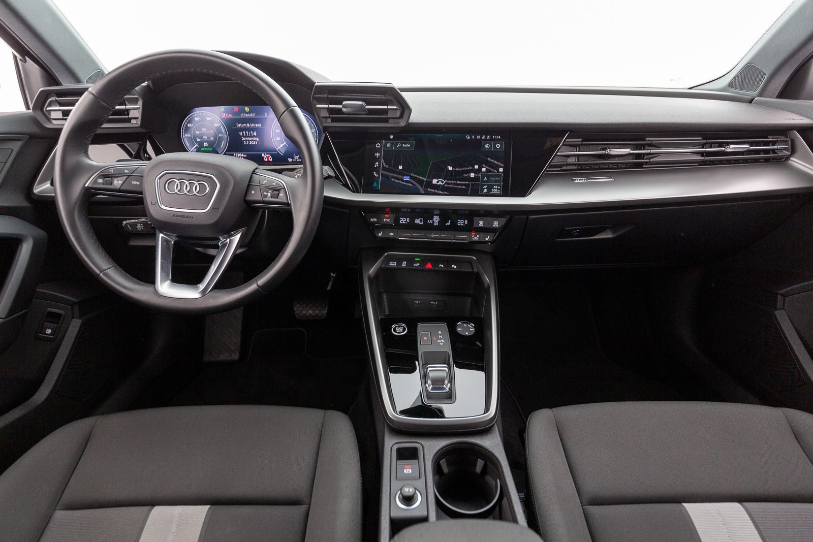 Audi A3 Sportback TFSI e Advanced - Samsaru's Car Outlet