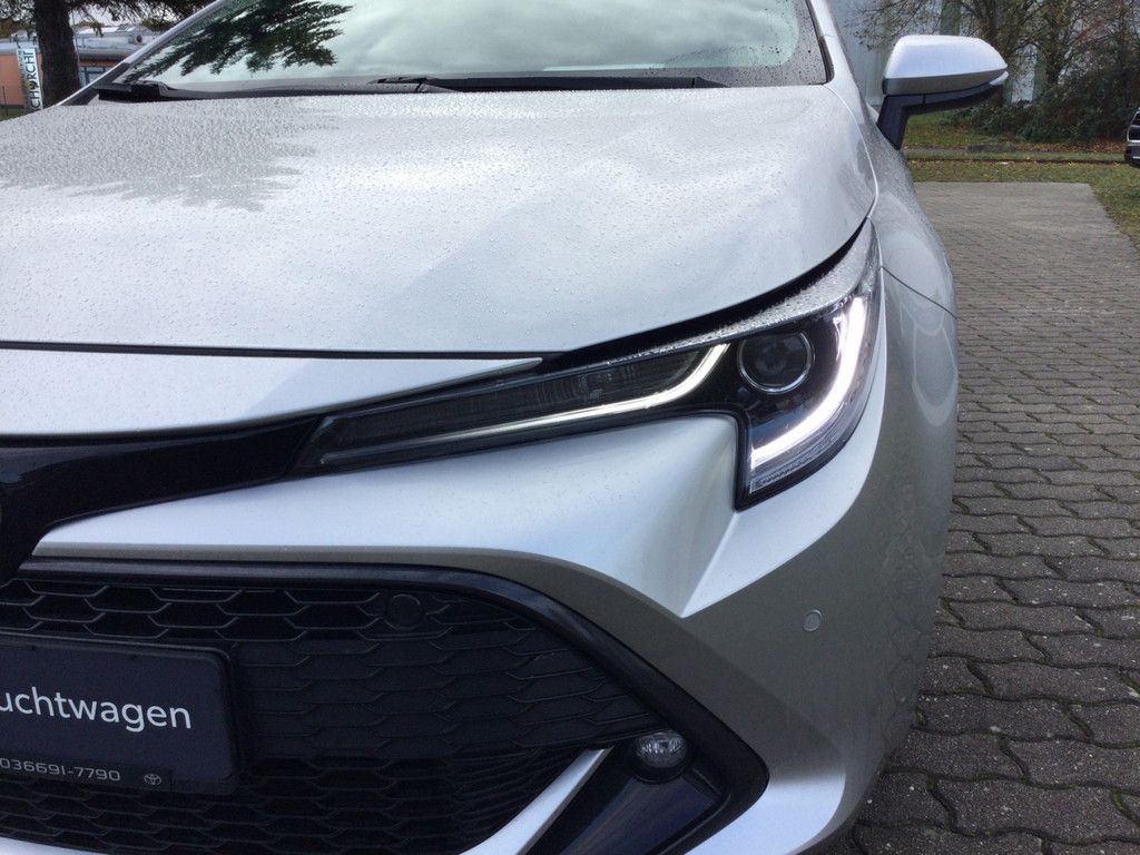 Toyota Corolla Touring Sports 2.0 Hybrid Team D ACC LED