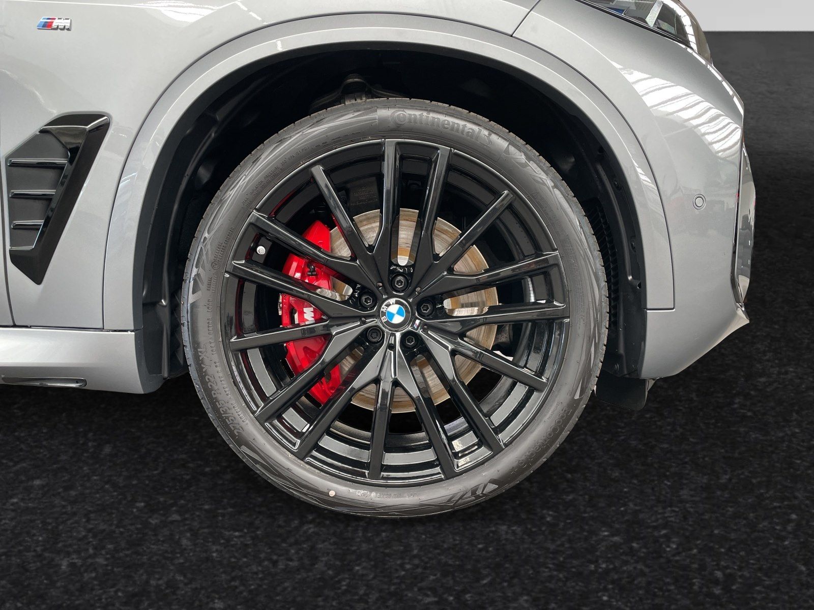 BMW X5 xDrive50e M Sport Pro|AHK|SkyLounge|H/K