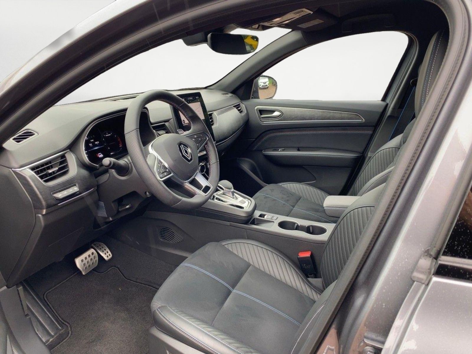 Renault Arkana 1.3 TCe 160 Mild-Hybrid - Samsaru's Car Outlet