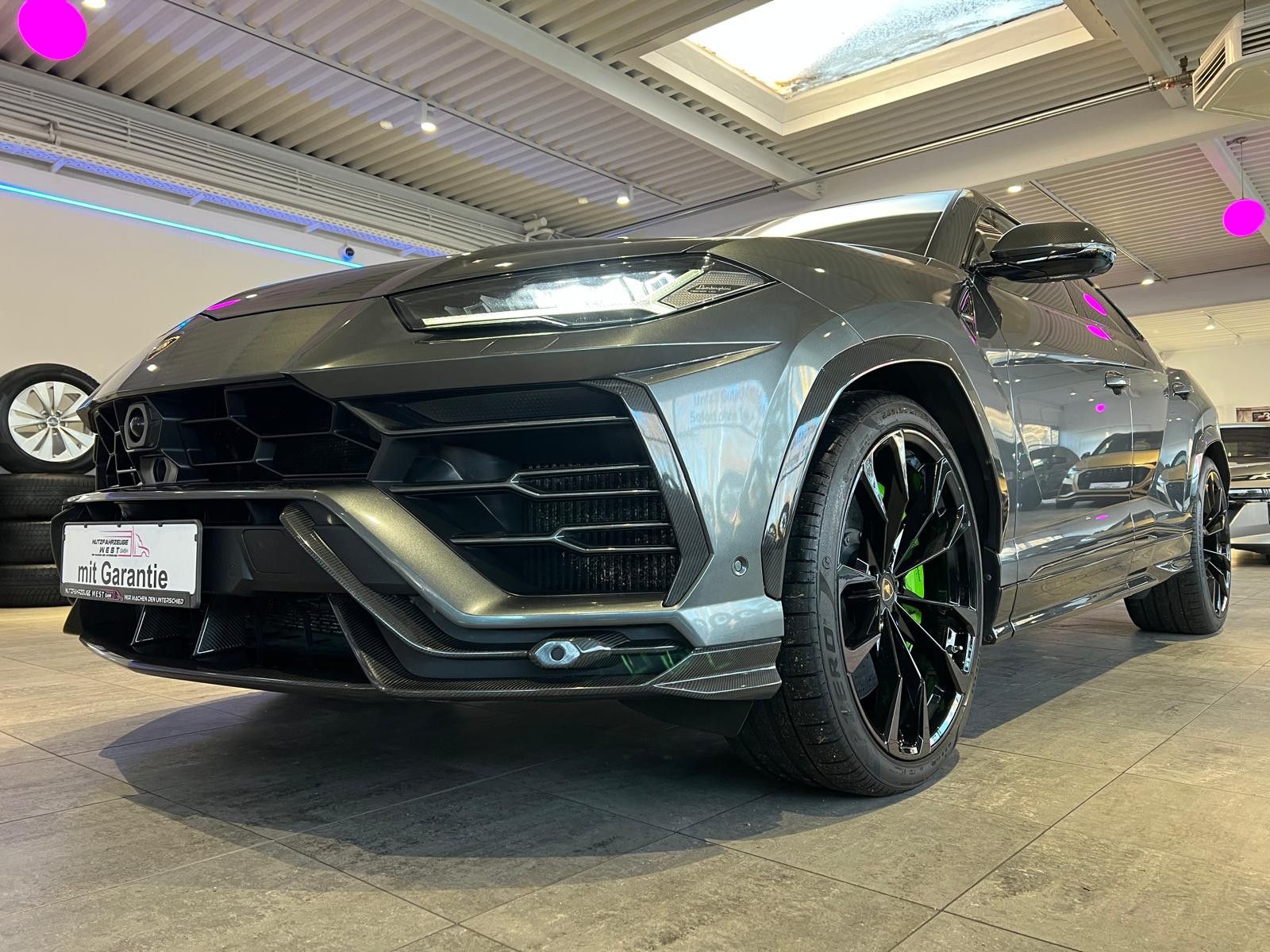 Lamborghini Urus *Großes Carbon Paket*Akrapovic*Garantie