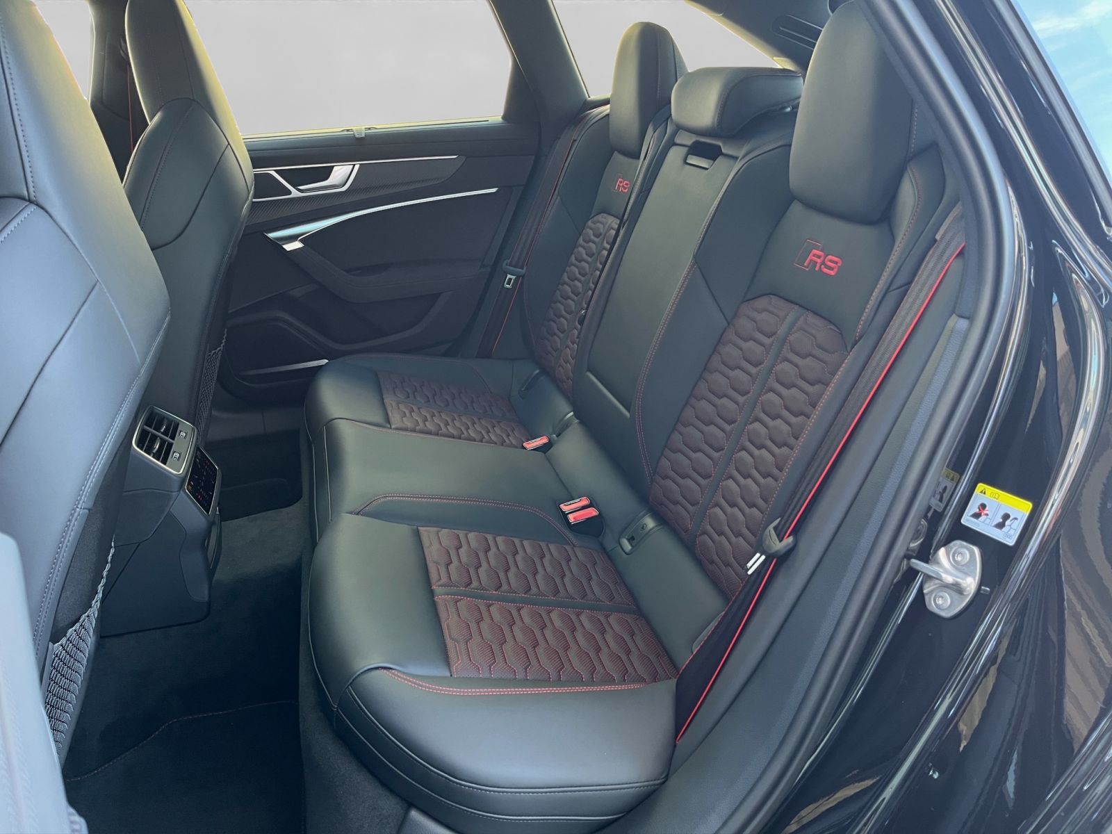 Audi RS6 Avant VOLL Pano+Sthz+AHK+Keramik