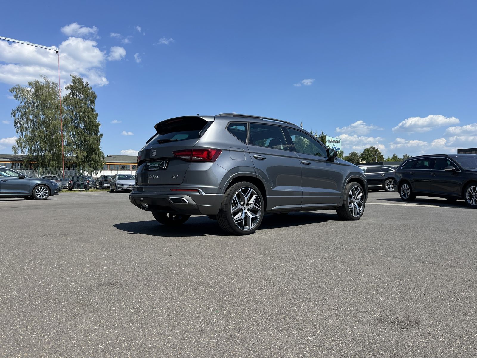 Seat Ateca 2.0 TDI DSG 4Drive FR AHK PANO STHZ Keyles