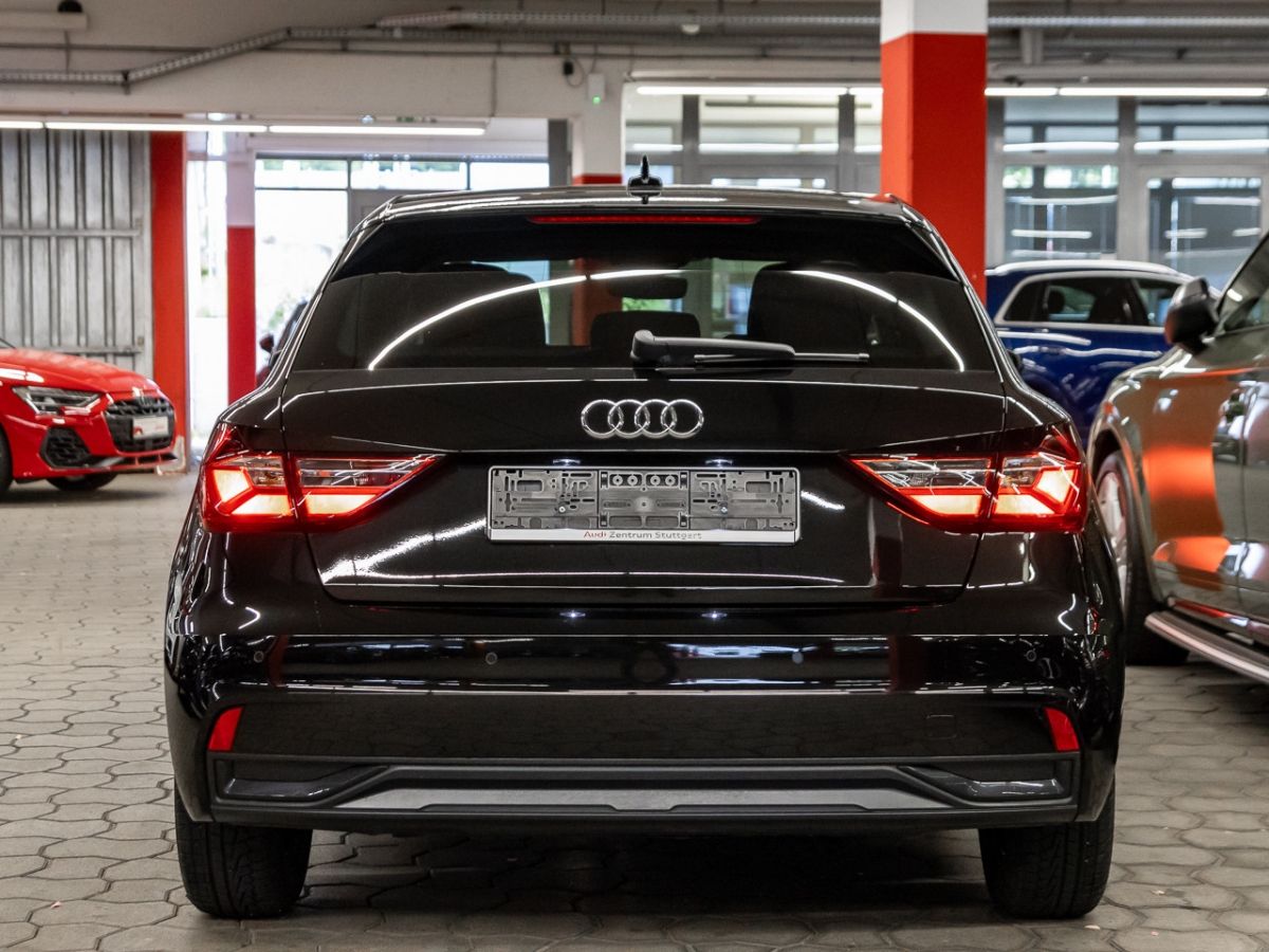 Audi A1 Sportback Advanced 25 TFSI S tronic - Samsaru's Car Outlet